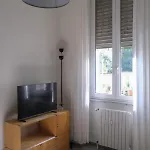 Casa B11 - Bilocale Moderno A San Donato, *