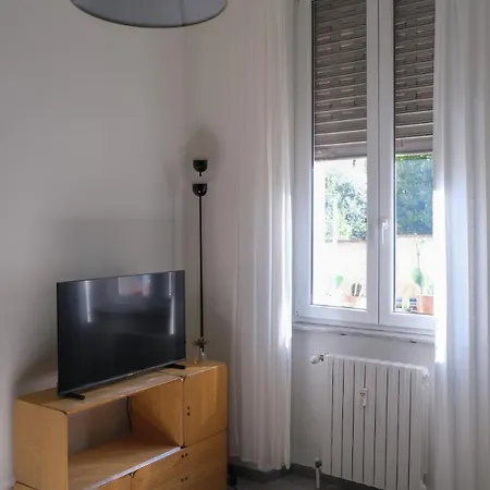 Casa B11 - Bilocale Moderno A San Donato, *