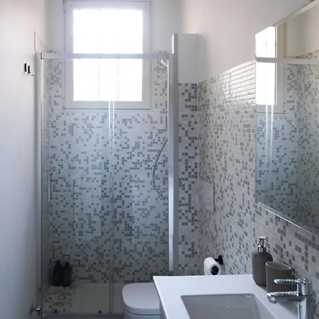 Casa B11 - Bilocale Moderno A San Donato, Lägenhet *