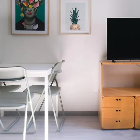 Casa B11 - Bilocale Moderno A San Donato,